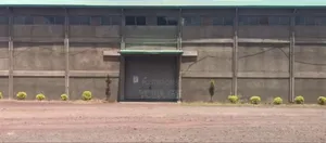 አስቸካይ የሚሸጥ መጋዘን