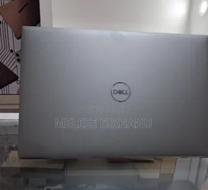 New Laptop Dell Precision 5550 16GB Intel Core I7 SSD 512GB