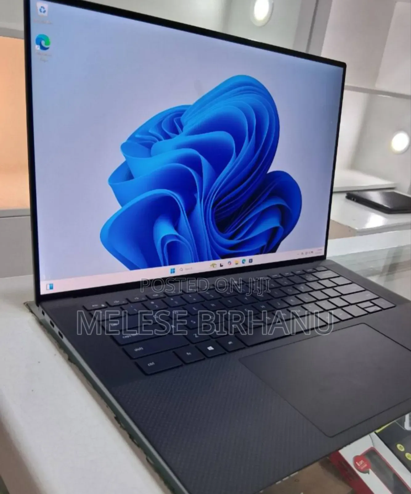 New Laptop Dell Precision 5550 16GB Intel Core I7 SSD 512GB