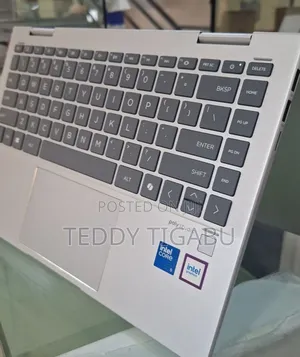 New Laptop HP Envy X360 8GB Intel Core I5 SSD 512GB