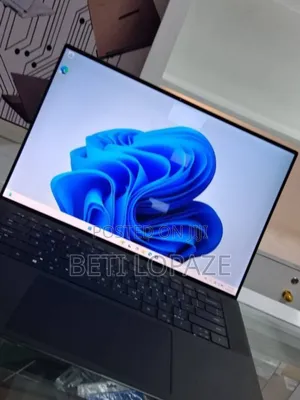 Photo - New Laptop Dell Precision 5550 16GB Intel Core I7 SSD 512GB