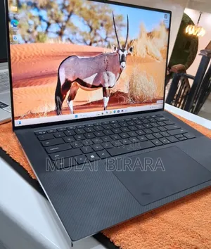 New Laptop Dell XPS 15 16GB Intel Core I7 SSD 512GB