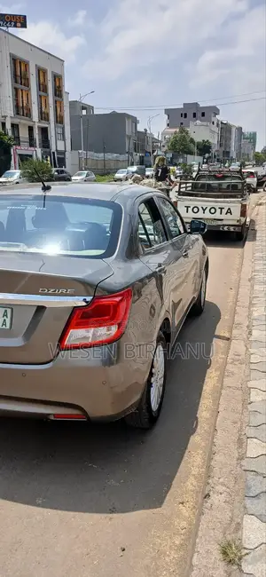 New Suzuki Dzire 2022 Gray