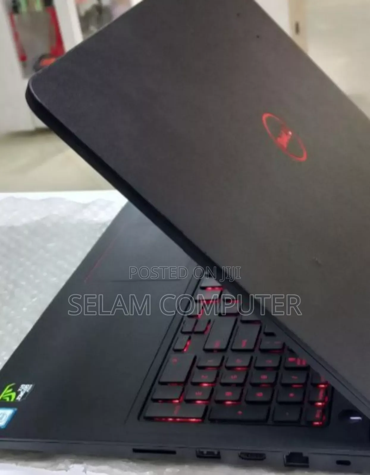 New Laptop Dell Inspiron 15 8GB Intel Core I7 SSD 512GB