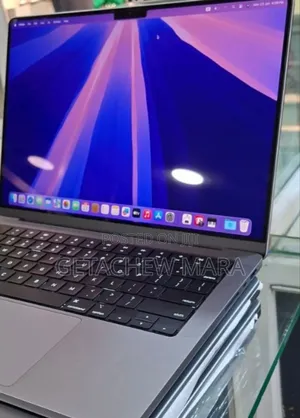 New Laptop Apple MacBook Pro M1 16GB Intel Core I5 SSD 1T