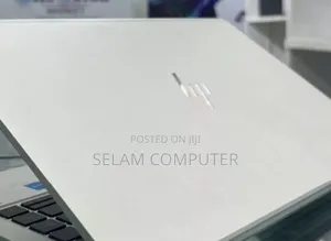 New Laptop HP EliteBook 840 G8 16GB Intel Core I7 SSD 512GB