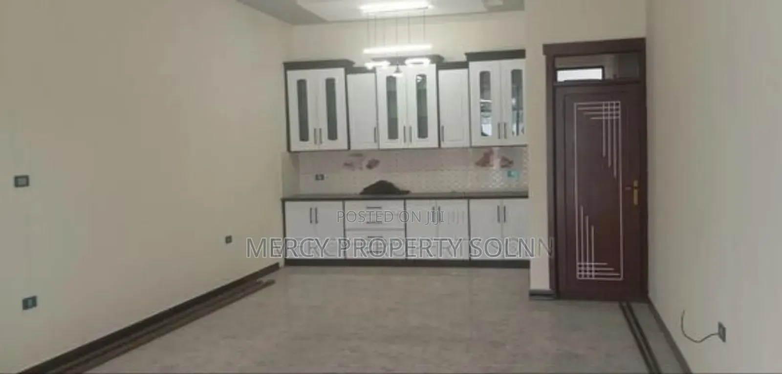 5bdrm Villa in Bole for sale