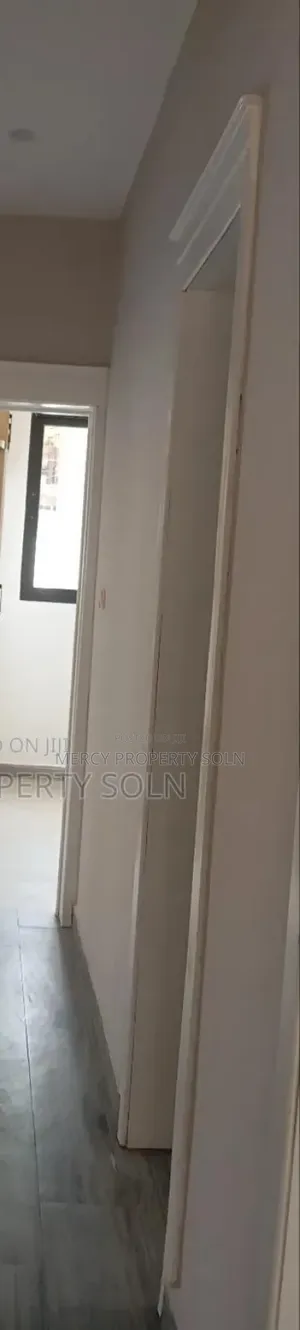 5bdrm Villa in Bole for sale