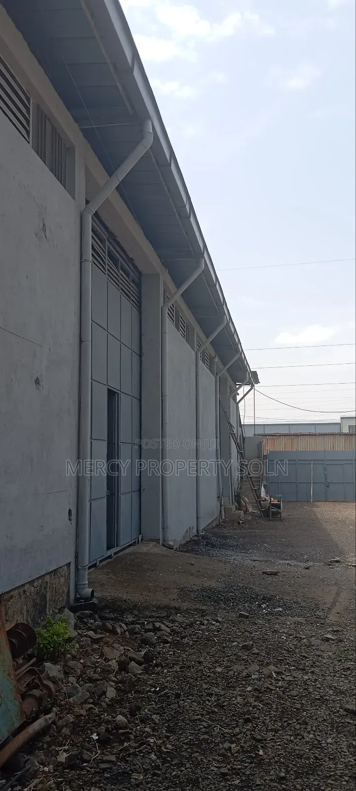 የሚከራይ መጋዘን ቃሊቲ አአ