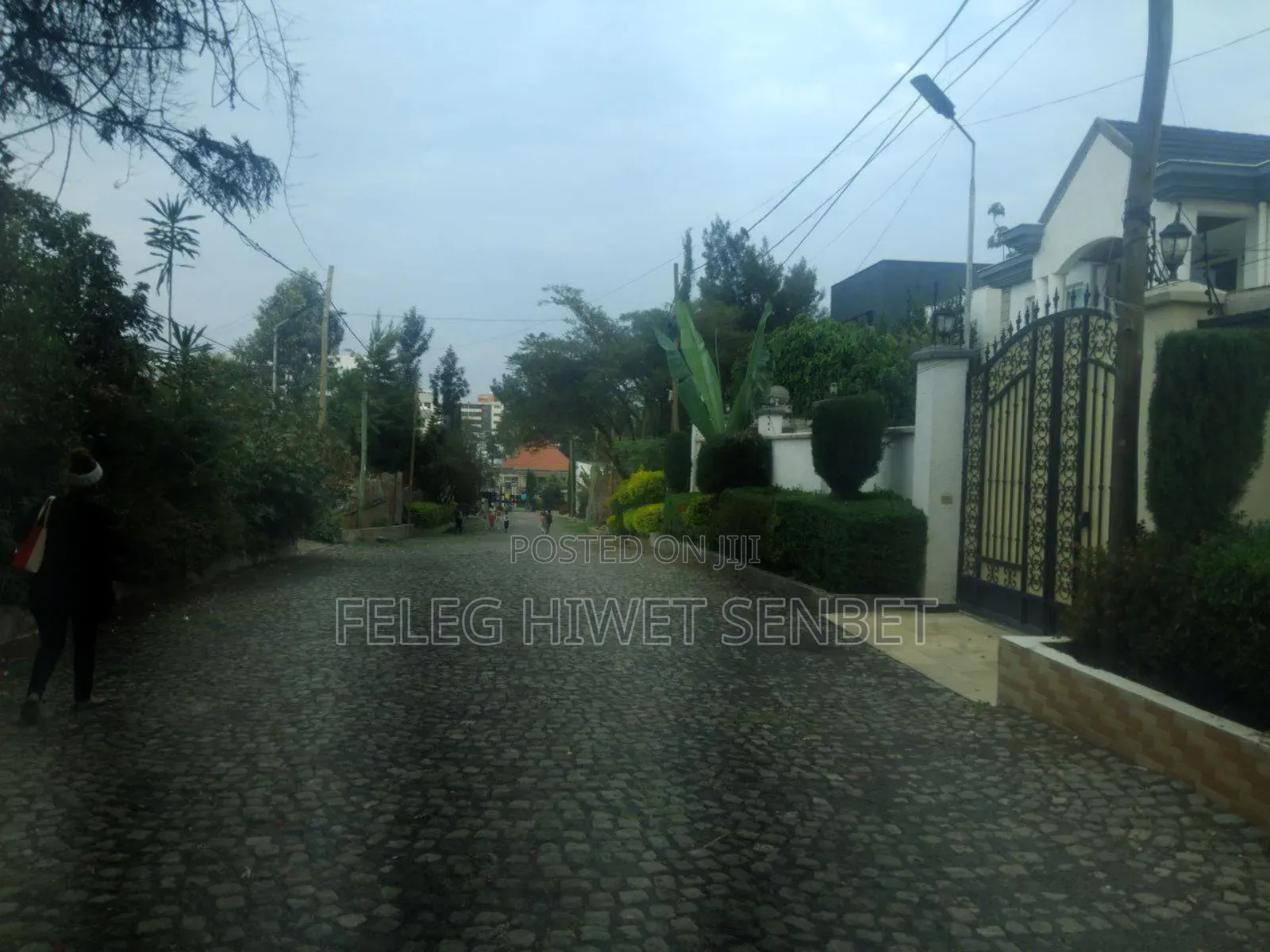 የሚሸጥ ቦታ የሚሰራበት መሬት