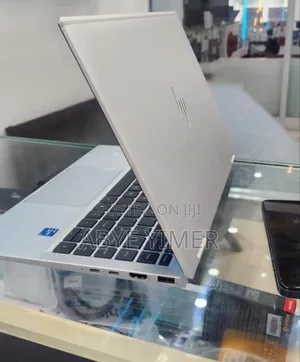 New Laptop HP EliteBook X360 1030 G8 16GB Intel Core I5 SSD 512GB