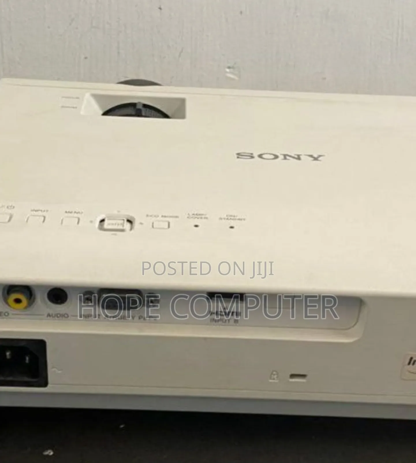 Sony VPL-Dx100