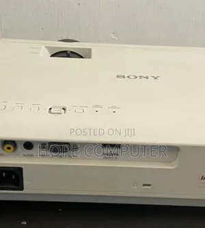 Sony VPL-Dx100