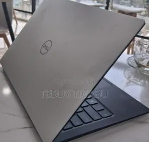 New Laptop Dell XPS 13 8GB Intel Core I5 SSD 512GB