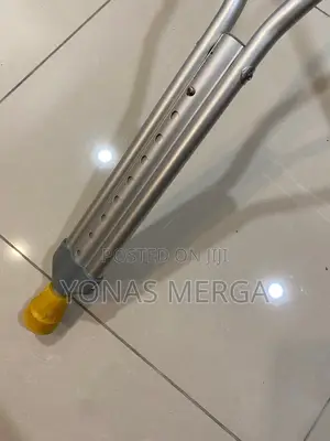 Underarm Crutches for Youth 4'6" - 5'2" Aluminumن步crutches