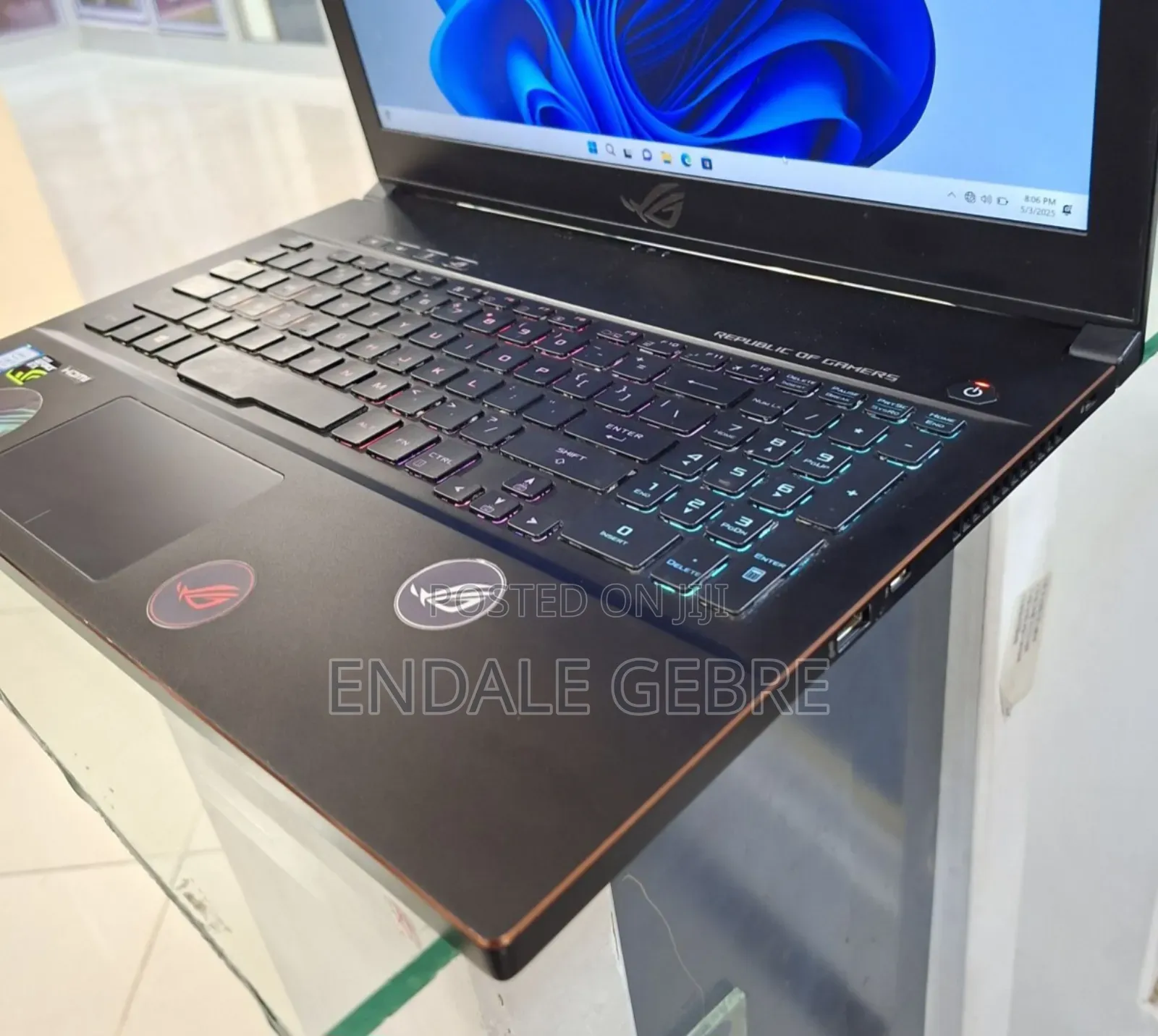 New Laptop Asus ROG Zephyrus G15 16GB Intel Core I7 SSD 1T