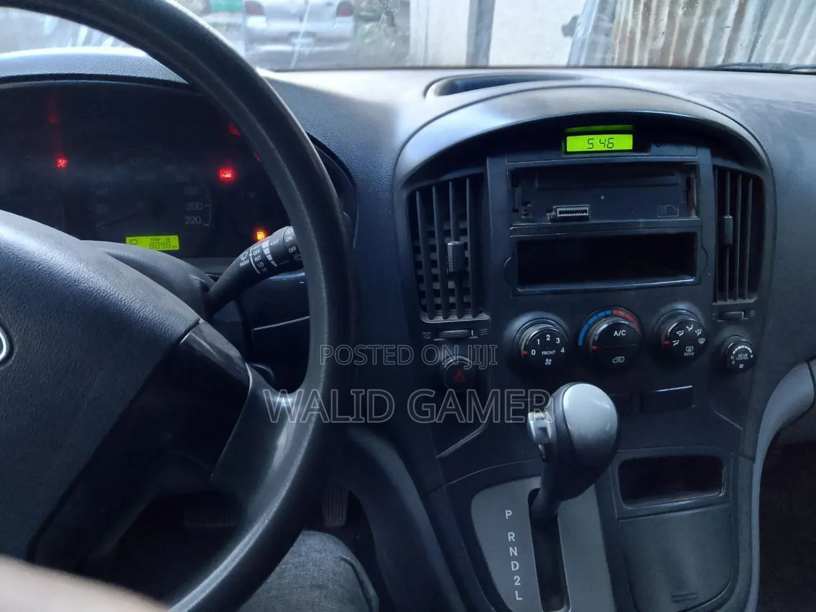 Hyundai H1 2010 Silver