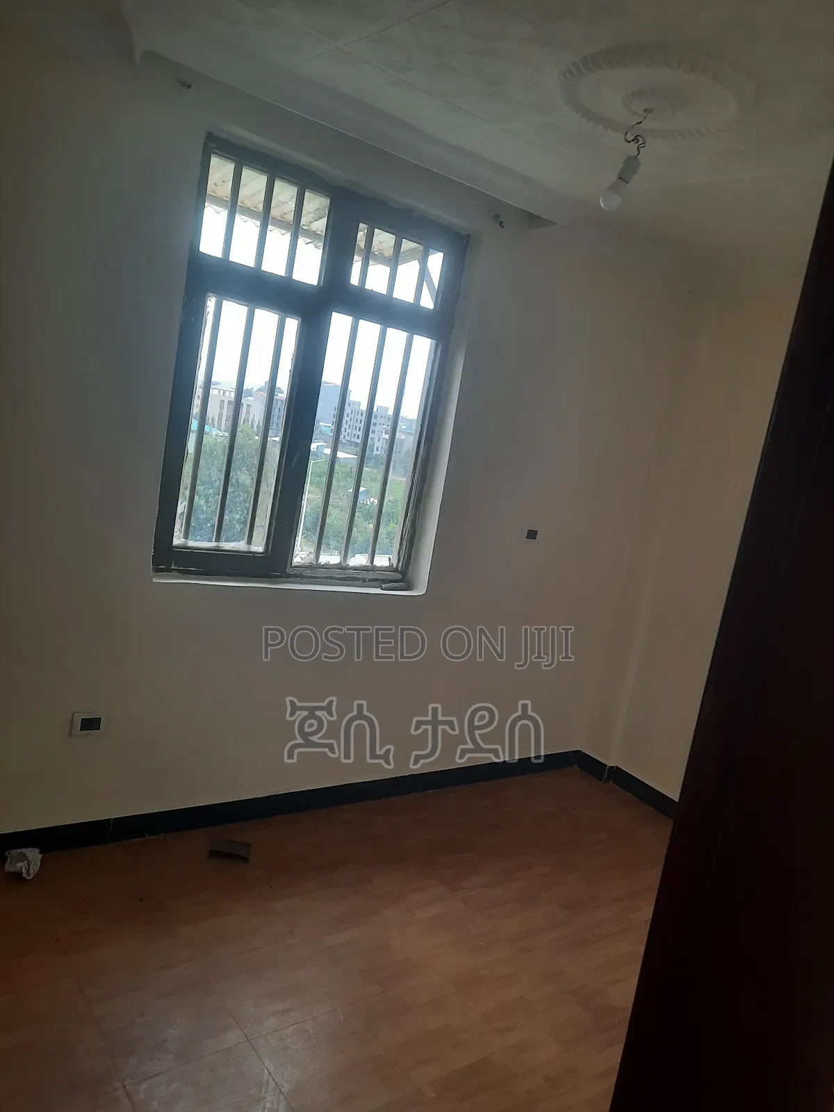 1bdrm Condo in ባቱ, Akaky Kaliti for sale