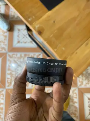 Photo - Canon Camer Lens