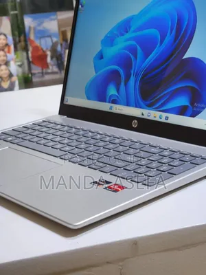 New Laptop HP Stream Notebook 8GB AMD Ryzen 5 SSD 512GB