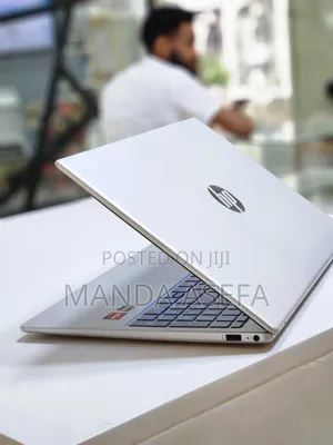 New Laptop HP Stream Notebook 8GB AMD Ryzen 5 SSD 512GB