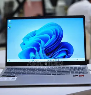 New Laptop HP Stream Notebook 8GB AMD Ryzen 5 SSD 512GB