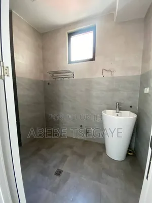 Furnished 2bdrm Apartment in Apartment, Yeka for rent