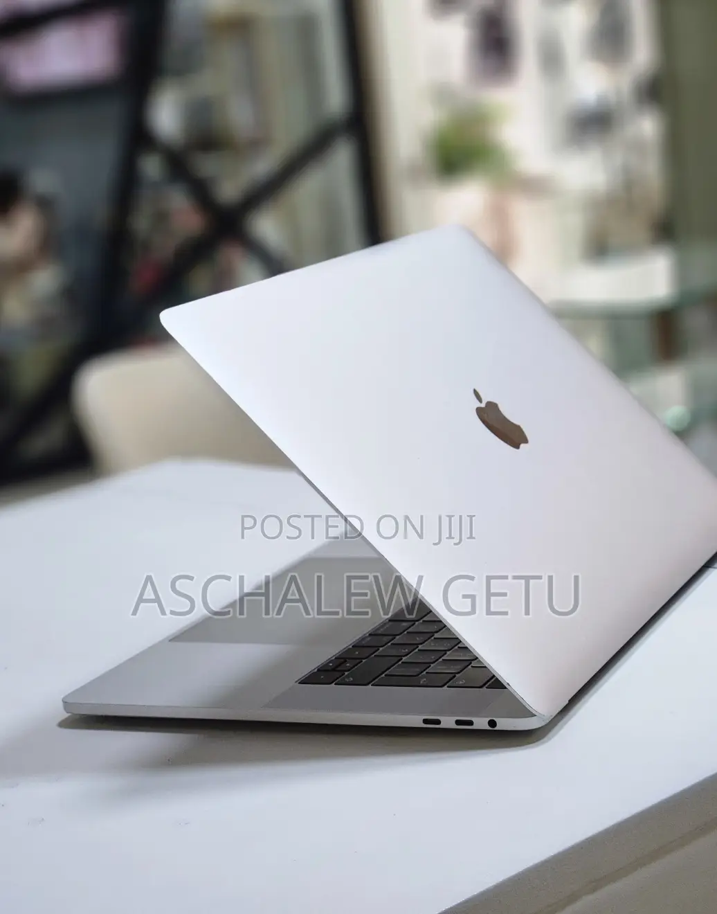 New Laptop Apple MacBook Pro 2017 16GB Intel Core I7 SSD 512GB