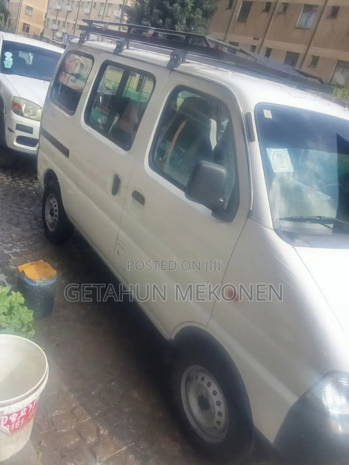 Suzuki Eeco 2023 White