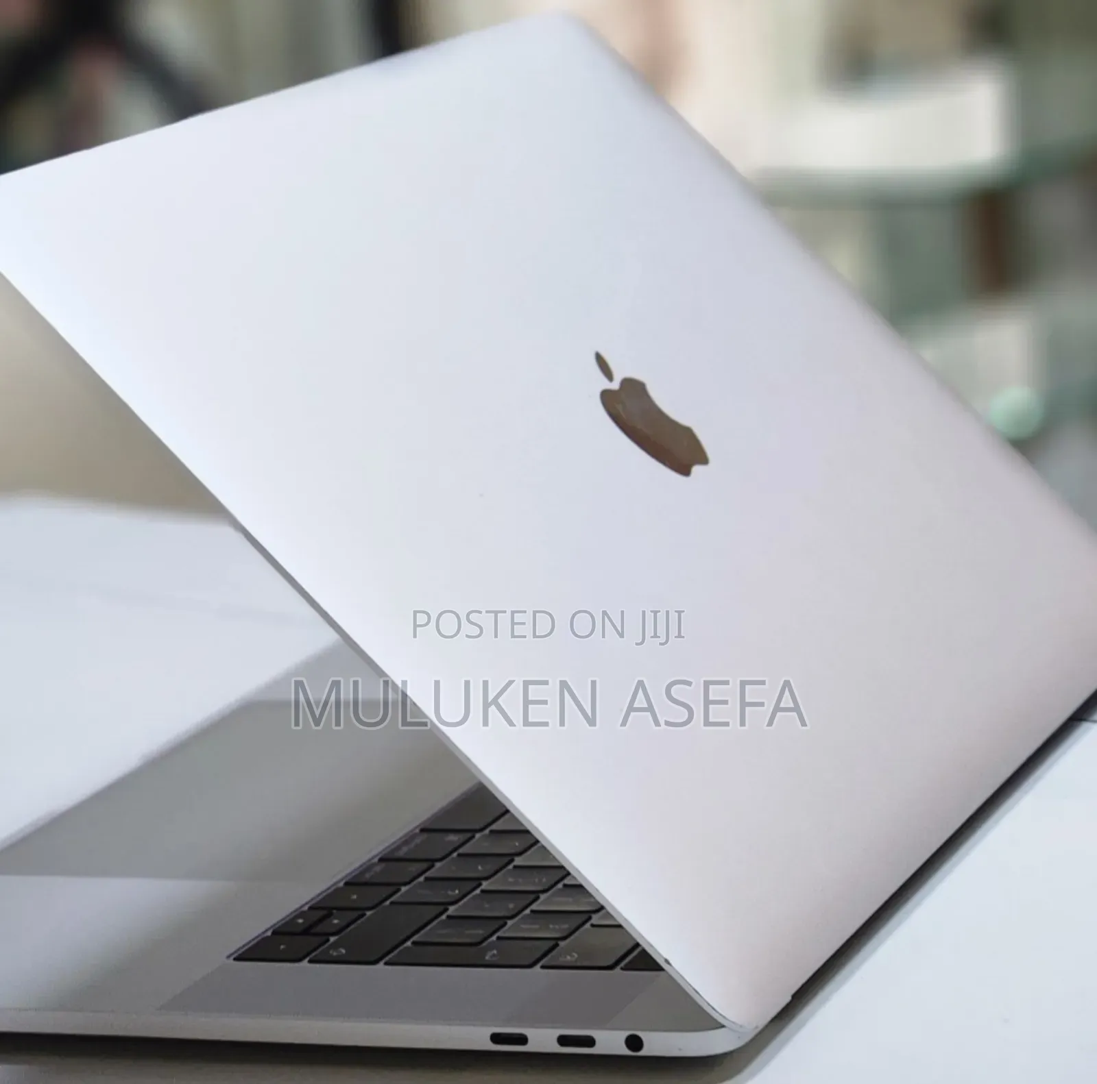 New Laptop Apple MacBook Pro 2017 16GB Intel Core I7 SSD 512GB