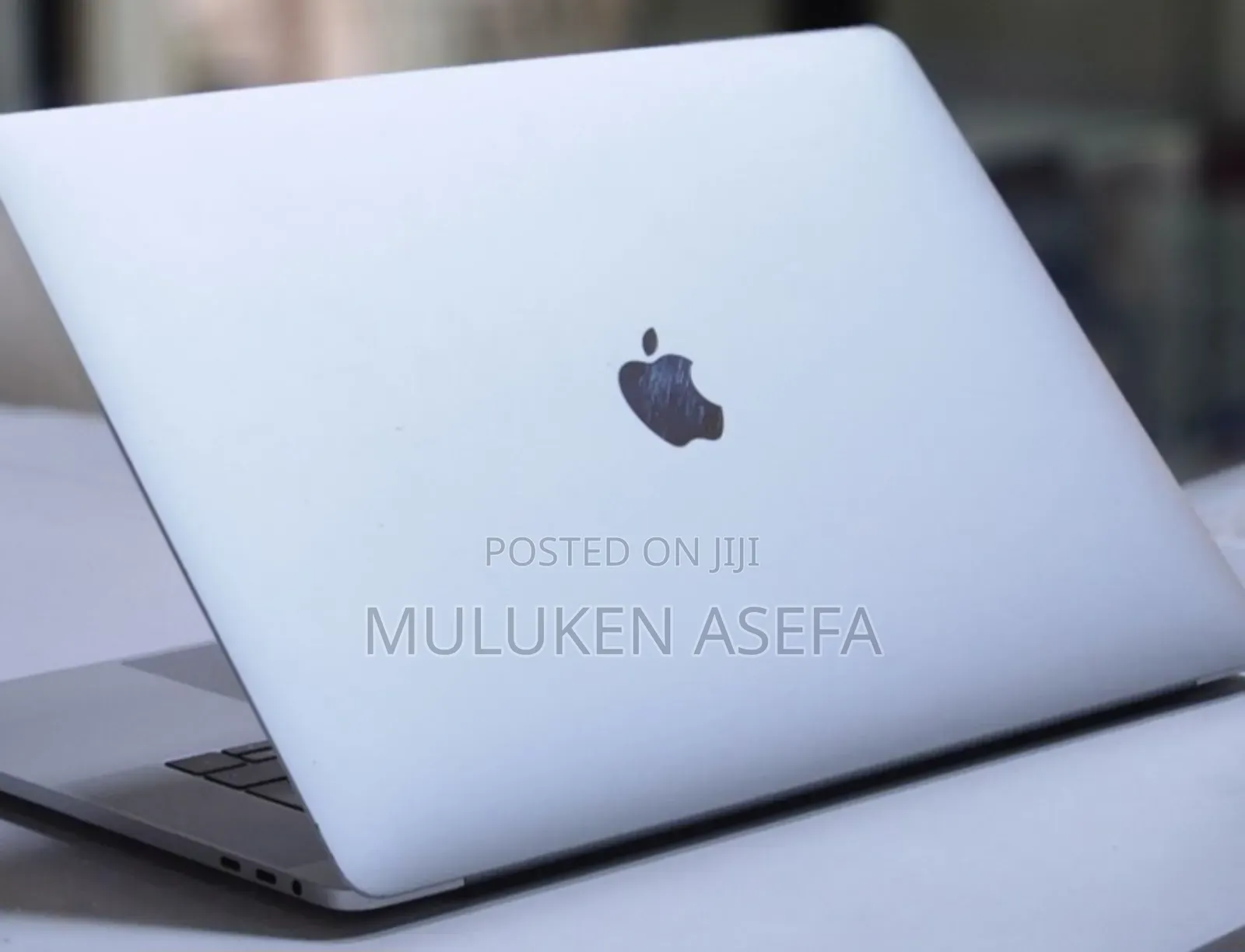 New Laptop Apple MacBook Pro 2017 16GB Intel Core I7 SSD 512GB