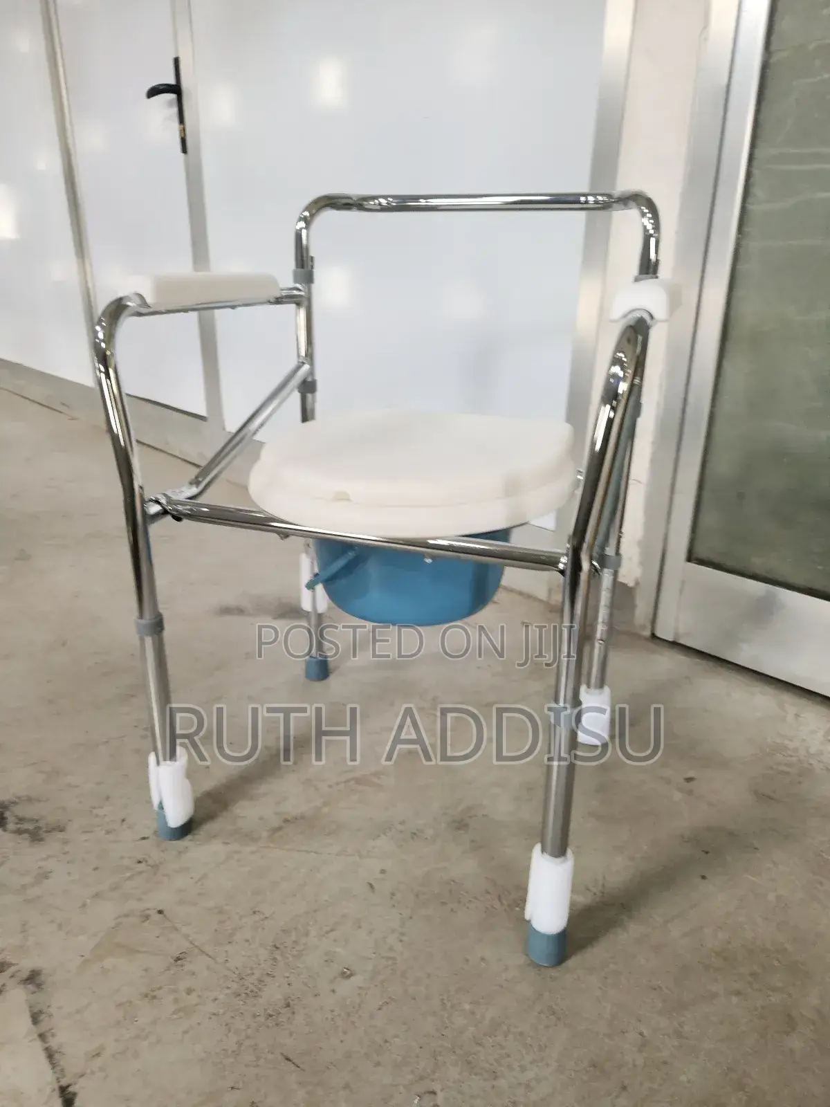 Commode Chair沒事commode Chair四個commode Chair畾裡commode Chair