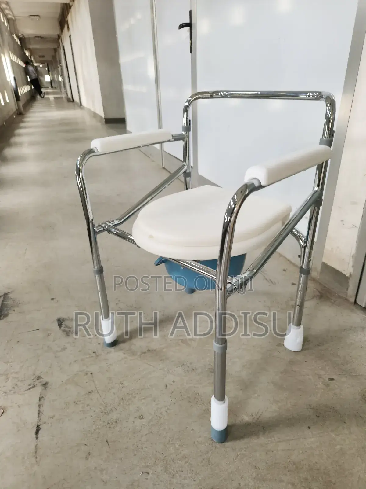 Toilet Chair滿地medical Commode Chair吧畾poty Chair New Commode