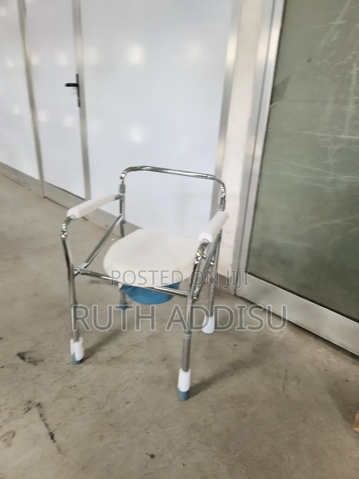 Commode Chair波斯commode Chair沒錯commod3 Chair國際poty Chair New