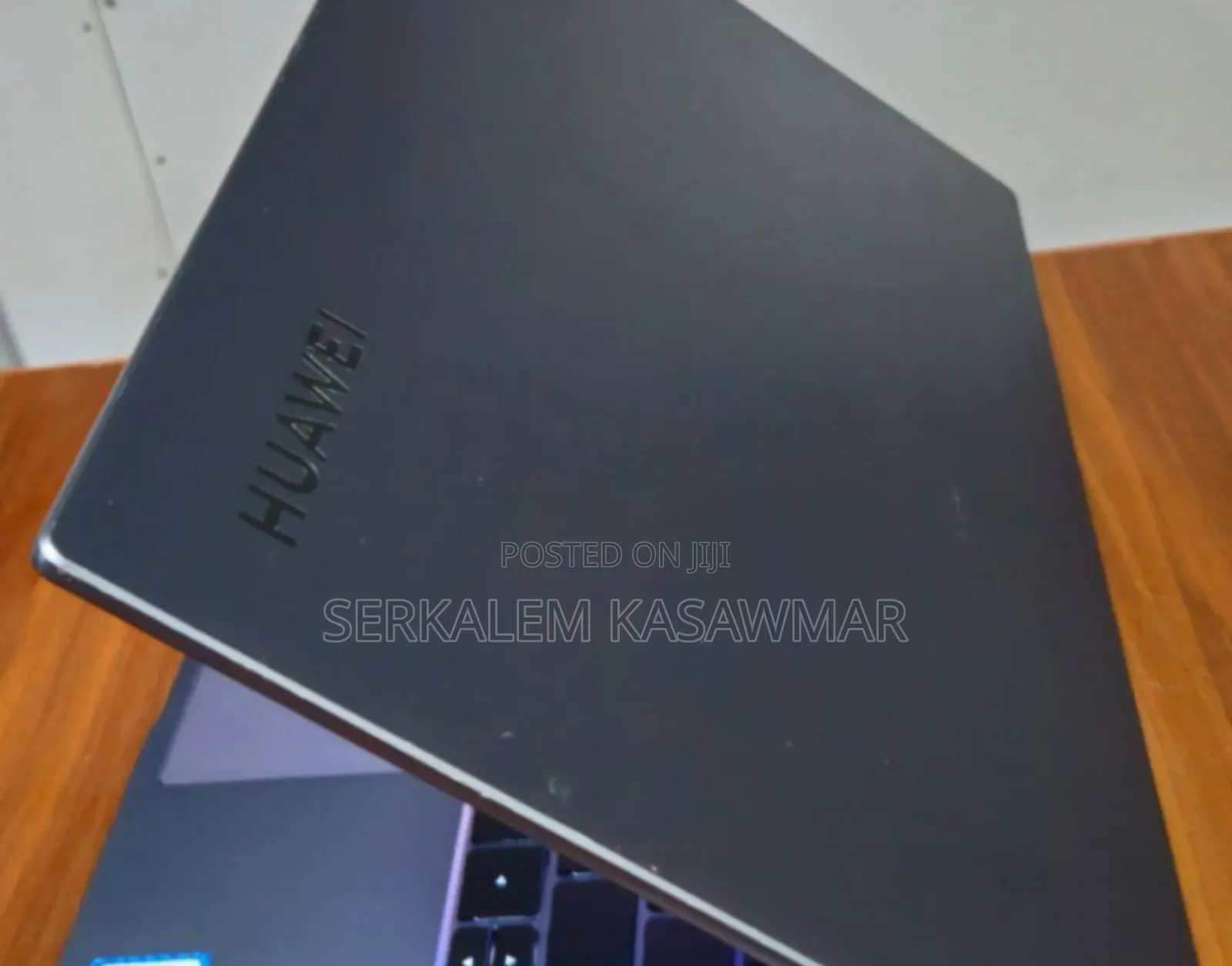 New Laptop Huawei Matebook D 15 8GB Intel Core I5 SSD 512GB