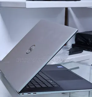 Photo - New Laptop Dell XPS 15 16GB Intel Core I7 SSD 1T