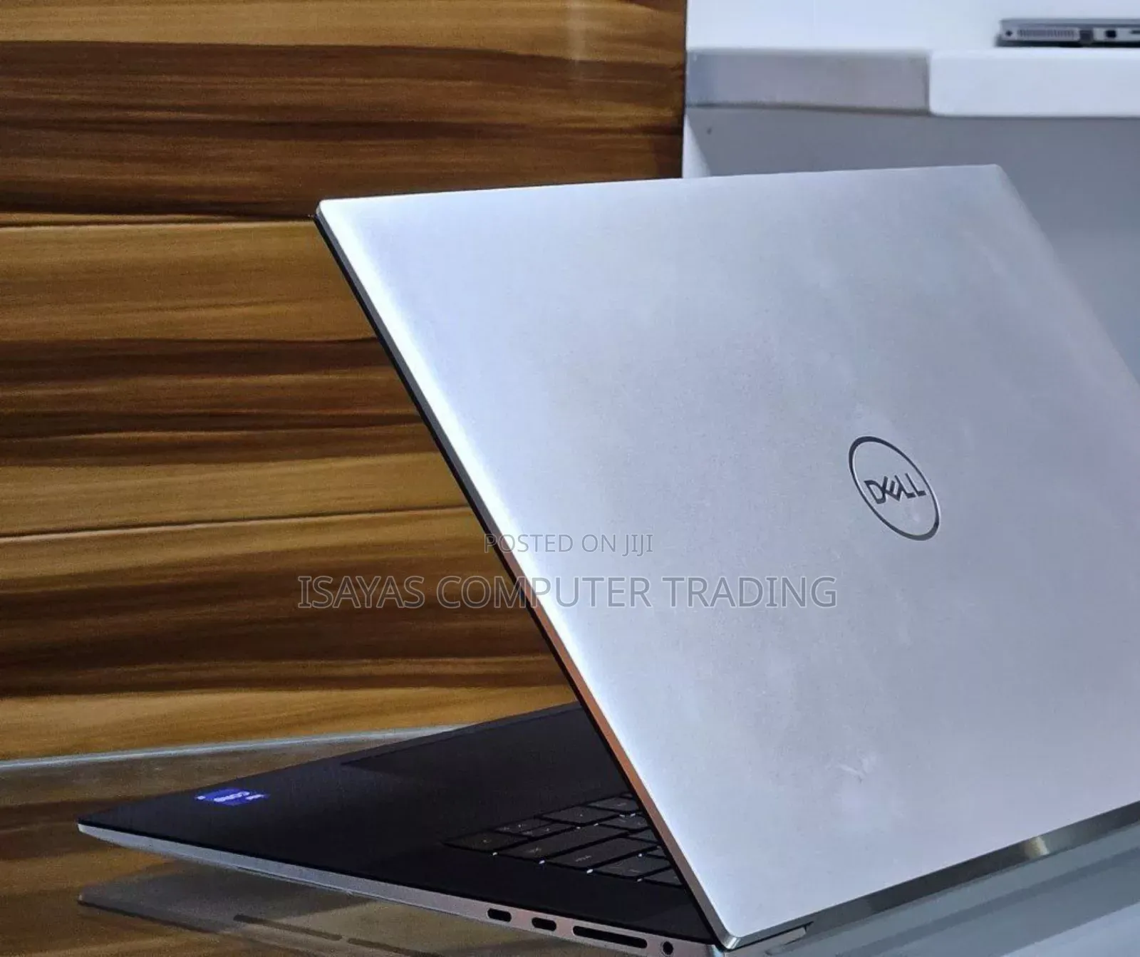 New Laptop Dell XPS 15 16GB Intel Core I7 SSD 1T