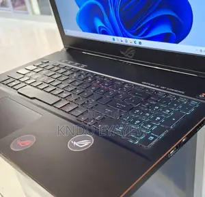 New Laptop Asus ROG Zephyrus G15 16GB Intel Core I7 SSD 128GB