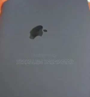 New Laptop Apple MacBook Pro 16GB Intel Core I5 SSD 256GB