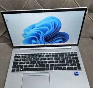 New Laptop HP EliteBook 850 G8 16GB Intel Core I7 SSD 512GB