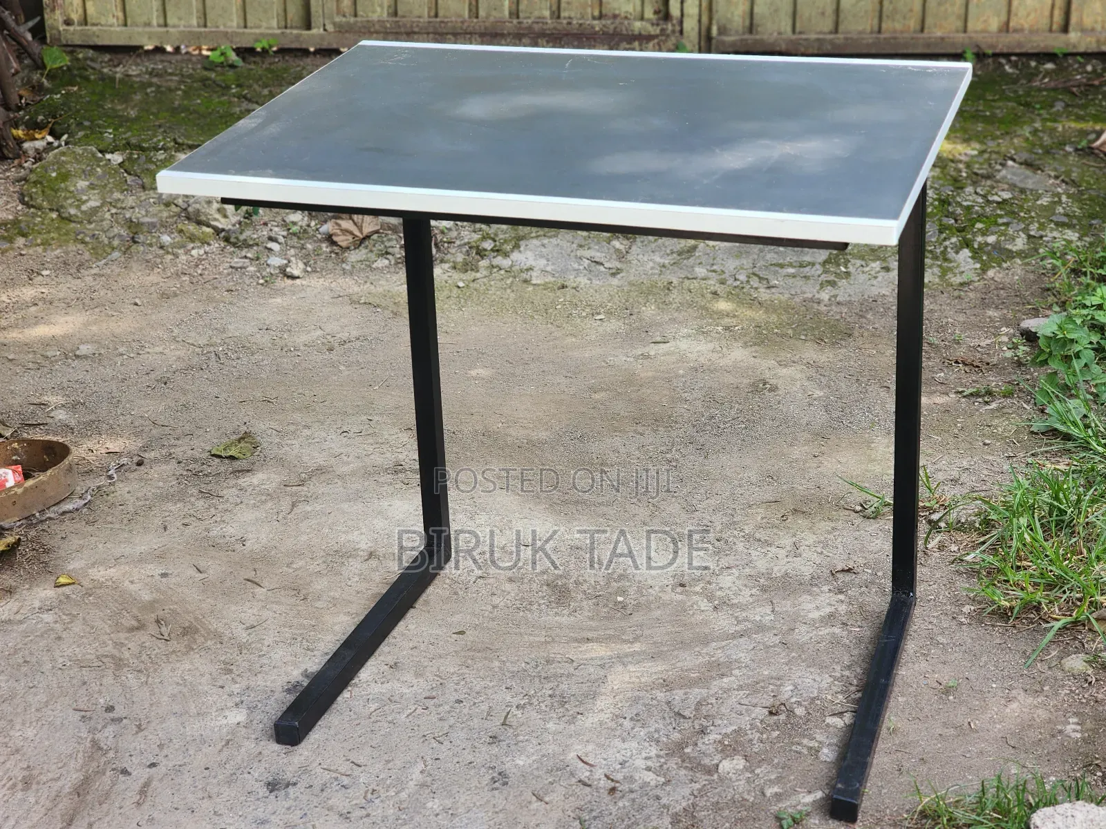 Small C Shaped Study Table 100×60 Cm