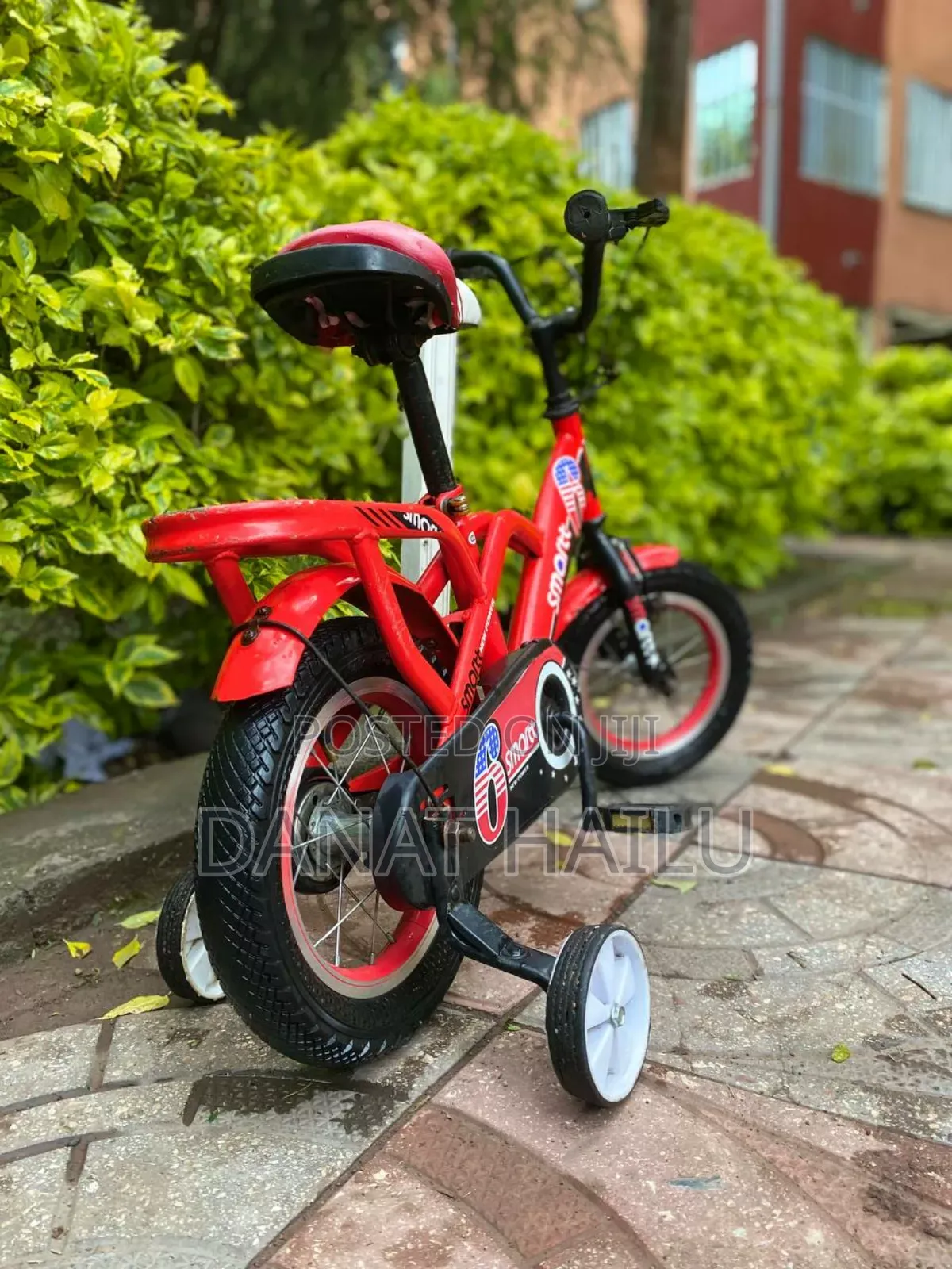 12 Kutr Kids Bike