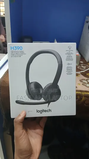 Photo - Logitech Heaphone With Mic