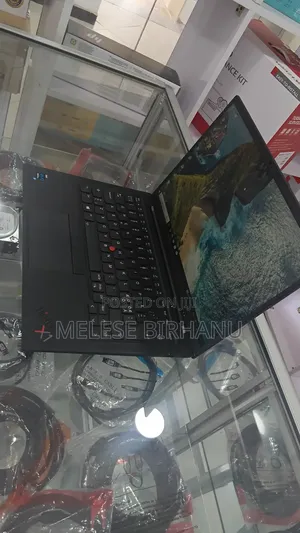 Photo - New Laptop Lenovo ThinkPad X1 Carbon 16GB Intel Core I5 SSD 512GB