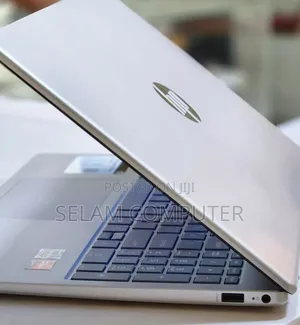 New Laptop HP Stream Notebook 8GB AMD Ryzen 5 SSD 512GB
