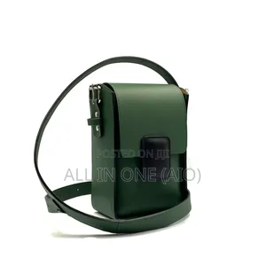  Arcad Crossbody Cell Phone Bag