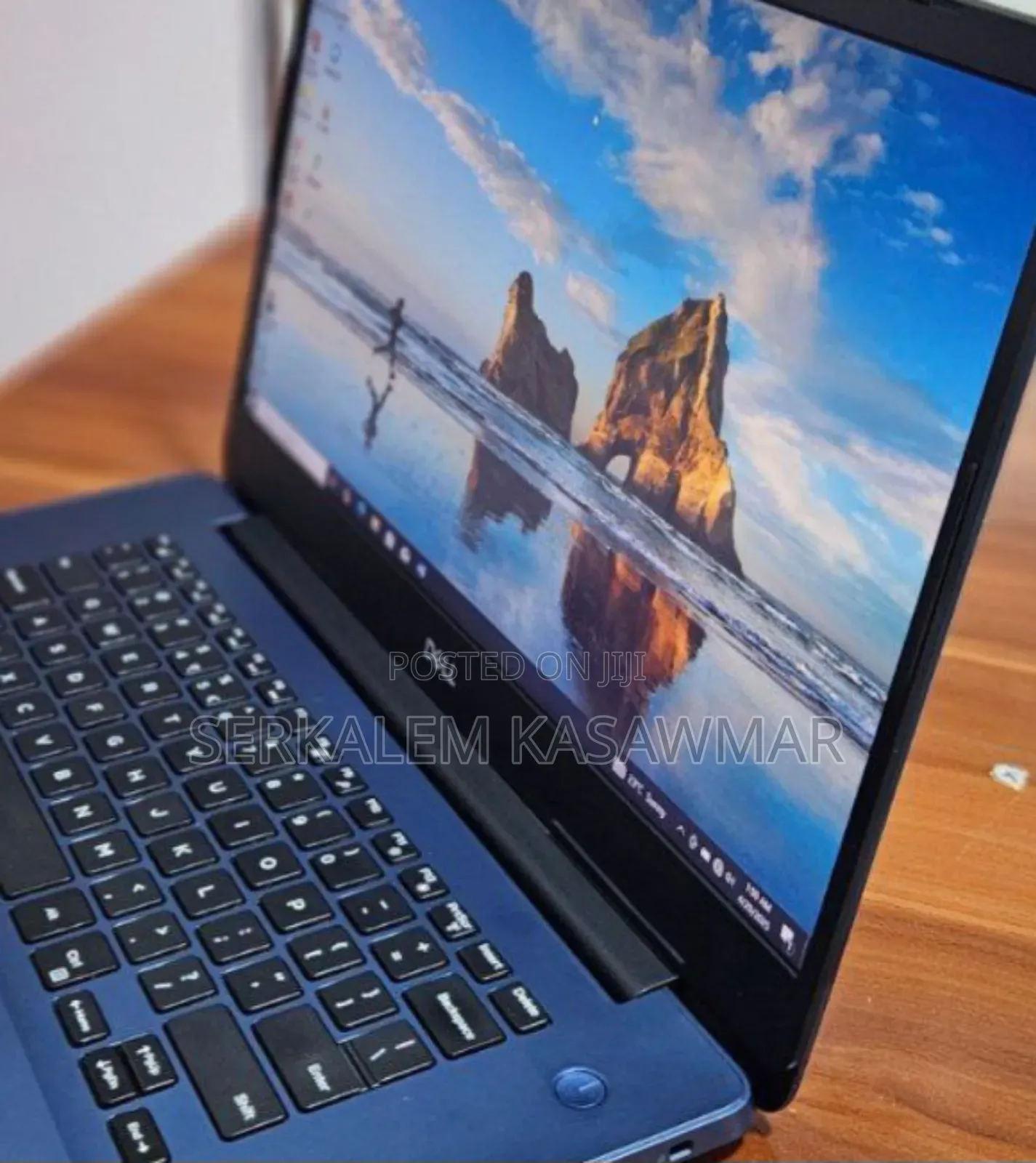 New Laptop Dell Inspiron 15 8GB Intel Core I5 SSD 256GB