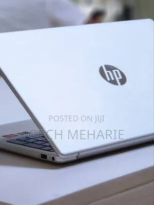 New Laptop HP Stream Notebook 8GB AMD Ryzen 5 SSD 512GB