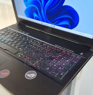 New Laptop Asus ROG Strix G15 16GB Intel Core I7 SSD 1T