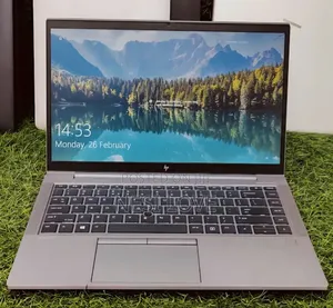 New Laptop HP ZBook Firefly G8 16GB Intel Core I5 SSD 1T